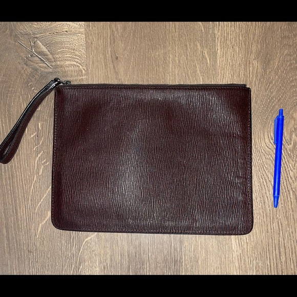 Salvatore Ferragamo large brown wristlet - Picture 5 of 7